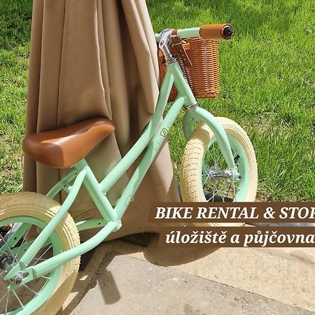 Villa Follemira Cz - Kitchen - Garden - Bike Storage Pencin Exterior foto